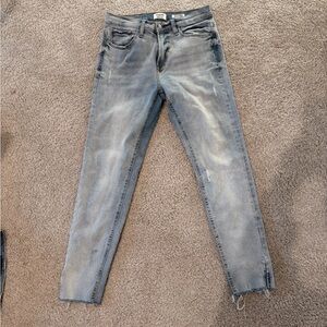 Kensie Vintage Luxe The ultimate High rise Light Gray Skinny Jeans